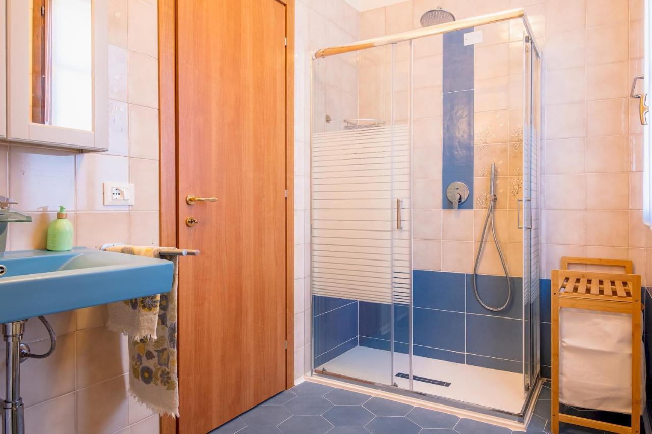 La Casa Sul Porto - Italian Homing Διαμέρισμα Σιρμιόνε Εξωτερικό φωτογραφία
